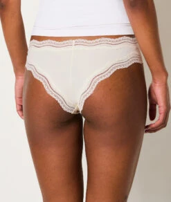 Tanga Bords Dentelle Graphique -Boutique De Mode Luxe 647464301 b