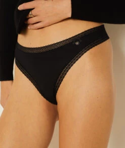 String En Microfibre Bords Dentelle -Boutique De Mode Luxe 649181205 b