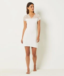 Chemise De Nuit Détails Dentelle -Boutique De Mode Luxe 651455380 6
