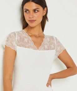 Chemise De Nuit Détails Dentelle -Boutique De Mode Luxe 651455380 c