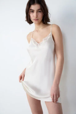Nuisette En Soie