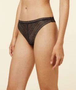Tanga En Dentelle Irisée