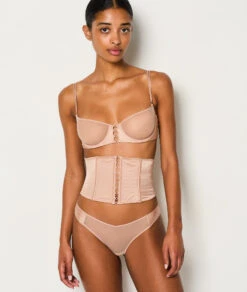 Serre-taille En Soie