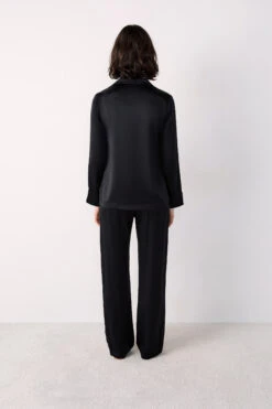 Chemise De Pyjama En Soie -Boutique De Mode Luxe 652963605 6