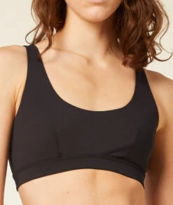 Brassière De Sport Décolleté Carré - Maintien Médium -Boutique De Mode Luxe 653264205 b
