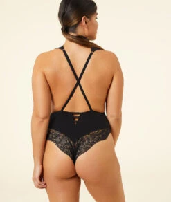 Body En Dentelle Décolleté Dos Croisé -Boutique De Mode Luxe 653568105 c