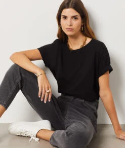 T-shirt Manches Courtes Col Rond 11 T-shirt Manches Courtes Col Rond -Boutique De Mode Luxe 653577905 c