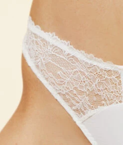 Tanga Détails Dentelle -Boutique De Mode Luxe 653583401 b