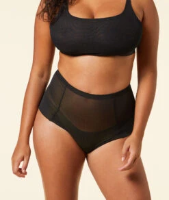 Culotte Gainante Taille Haute En Tulle