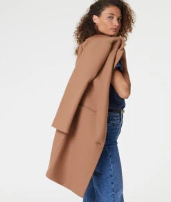 Manteau Long Coupe Droite 11 Manteau Long Coupe Droite -Boutique De Mode Luxe 653645488 6