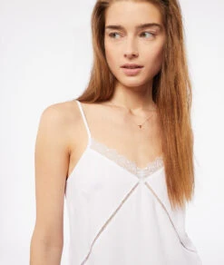 Caraco Fines Bretelles Décolleté Dentelle