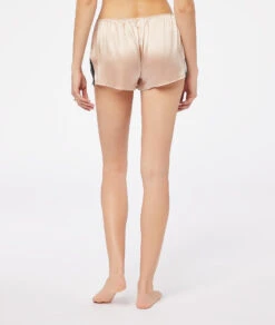 Short Satiné Détails Dentelle -Boutique De Mode Luxe 653795476 c