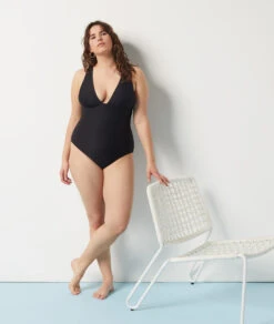 Maillot De Bain 1 Pièce Décolleté Plongeant 10 Maillot De Bain 1 Pièce Décolleté Plongeant -Boutique De Mode Luxe 653904705 b