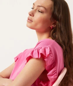 T-shirt Manches Courtes à Volants -Boutique De Mode Luxe 653988371 b