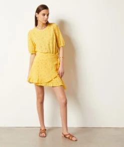 T-shirt Manches Courtes à Broderies -Boutique De Mode Luxe 653996454 6