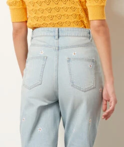 Jean Coupe Carotte Détails Broderies -Boutique De Mode Luxe 654036220 b