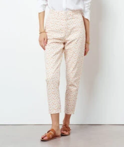 Jean Coupe Carotte Détails Broderies -Boutique De Mode Luxe 654071539 c