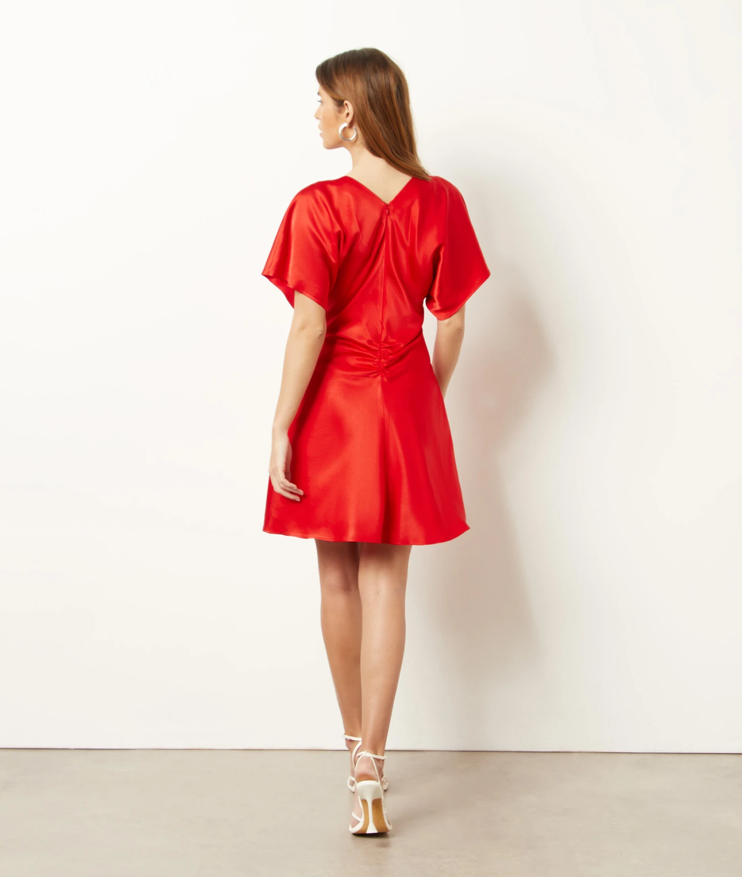 Robe Courte Fluide 4 Robe Courte Fluide – Image 2