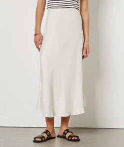 Jupe Longue Satinée -Boutique De Mode Luxe 654203194 b