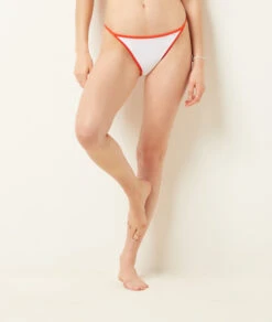 Culotte Bikini Ficelle Bas De Maillot En éponge